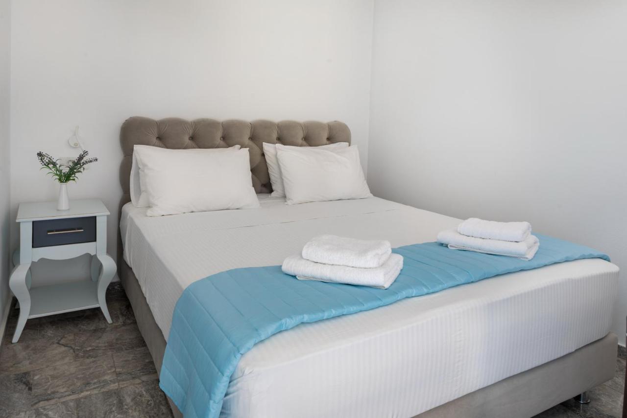 Plori - Molos Apartments Loutro Esterno foto